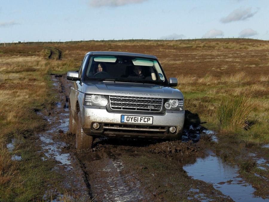  Land Rover Range Rover Autobiography 2009 года  (UK) (фото 11 из 16)